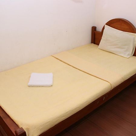Caritas Rest Hotel Galle Bagian luar foto