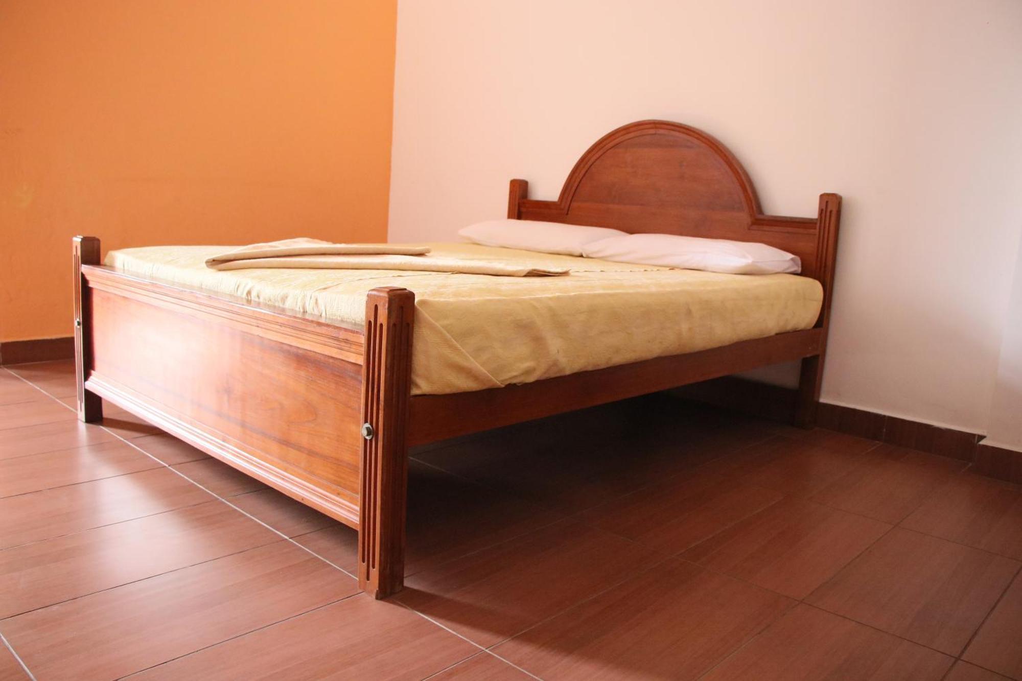 Caritas Rest Hotel Galle Bagian luar foto