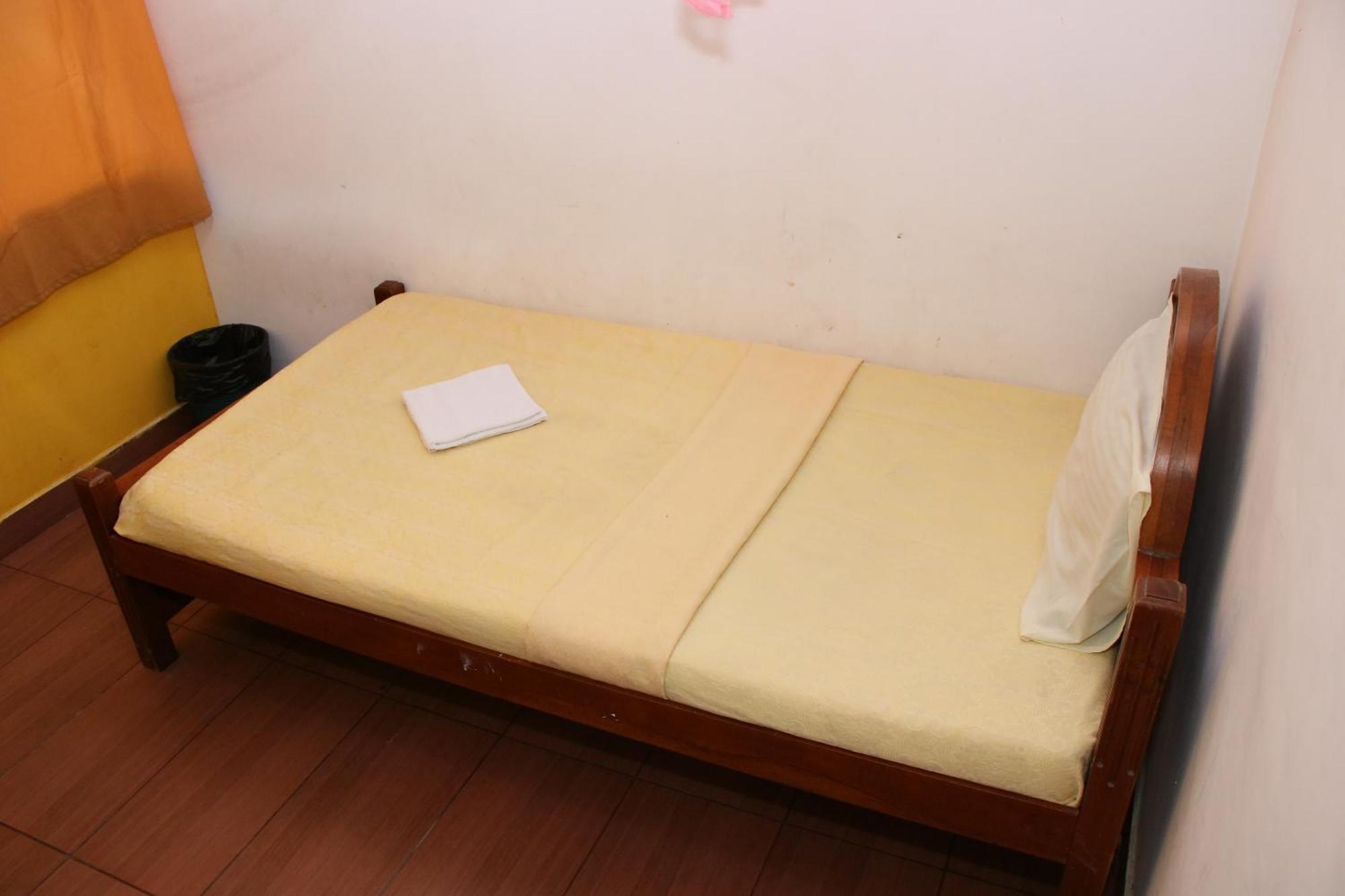Caritas Rest Hotel Galle Bagian luar foto